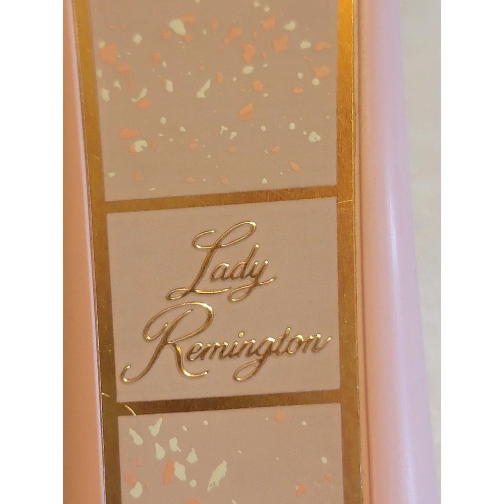 Vtg Lady Remington Electric Shaver MCM Grooming Kit Pink Gold - Untested no Cord
